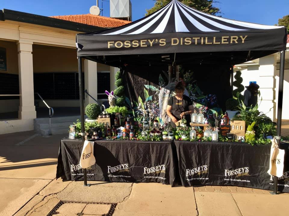 black and white marquee at red cliffs market